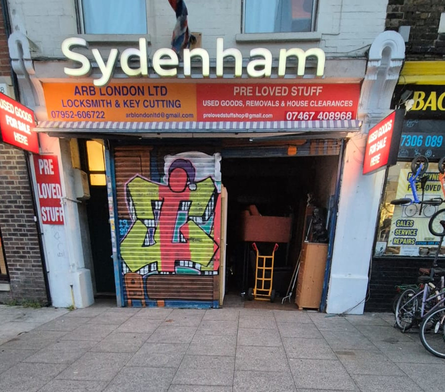 Key Cutting & Locksmith Services